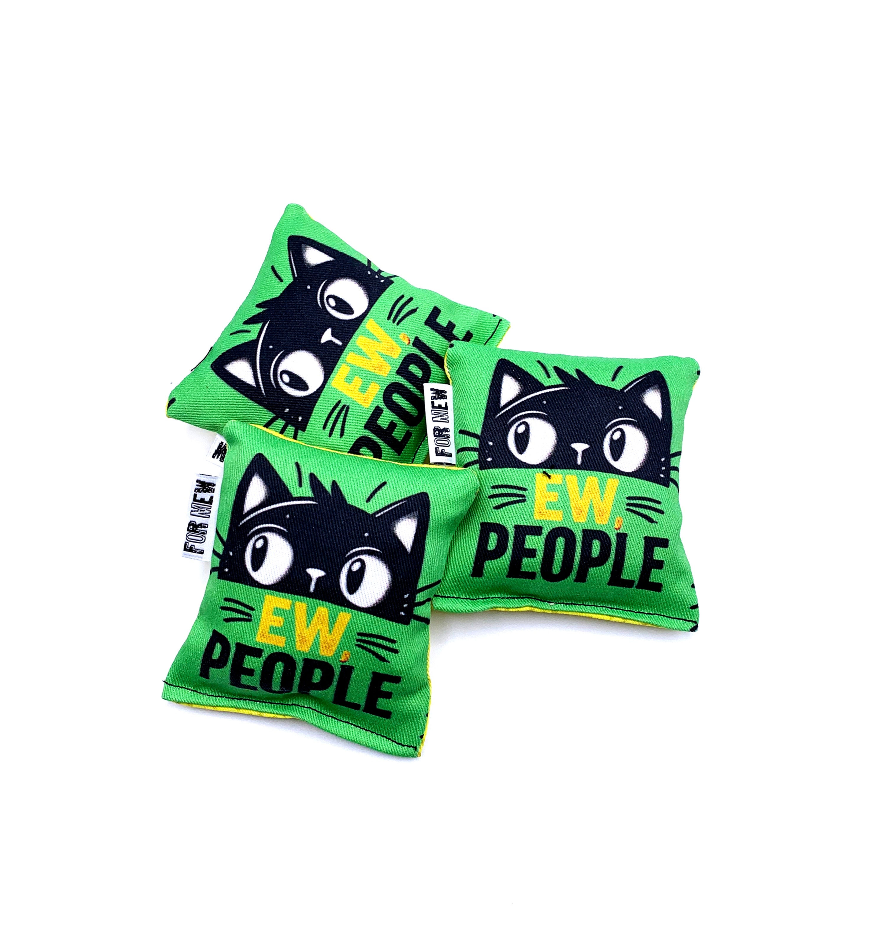 EW People Black Cat Nip Square Blend