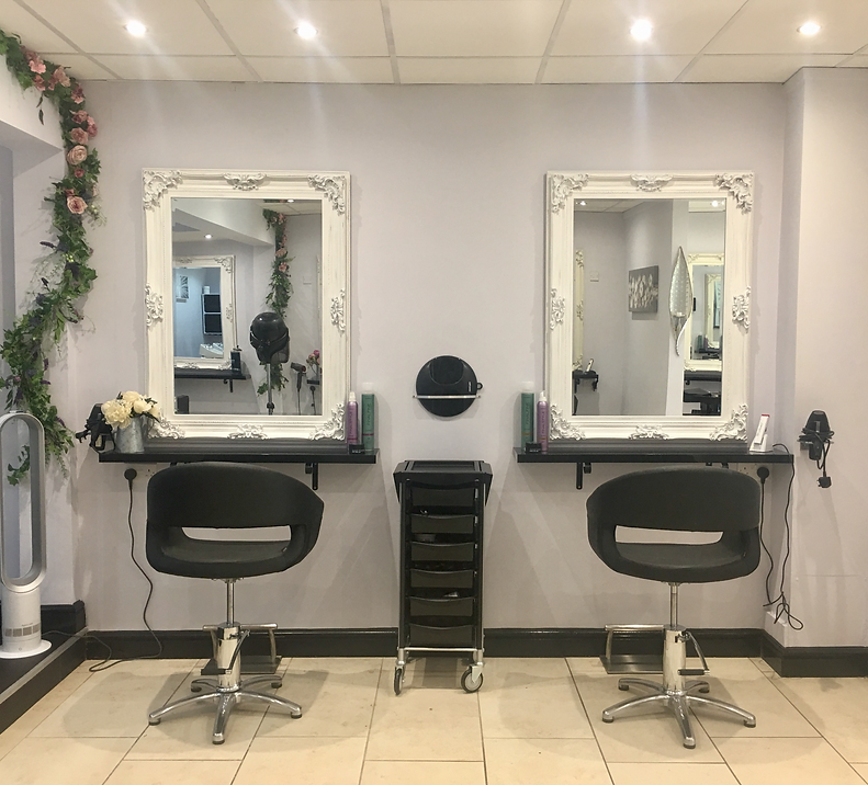 Hairdressers in Caversham Mirror Mirror Home Hair Salons