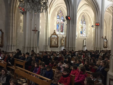 Célébration de Noël pour l'Ecole et le Collège