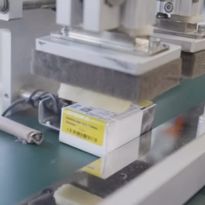 in-house-label-system_G-company_anytron-4-705x366.avif