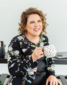 Dr Karen Nel