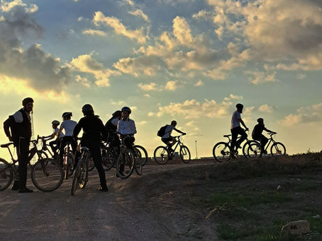 טיול אופניים לאורך נחל לכיש