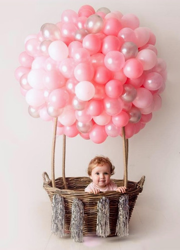 BIG HOT AIR BALLOON ON A BASKET | Olga Balloons