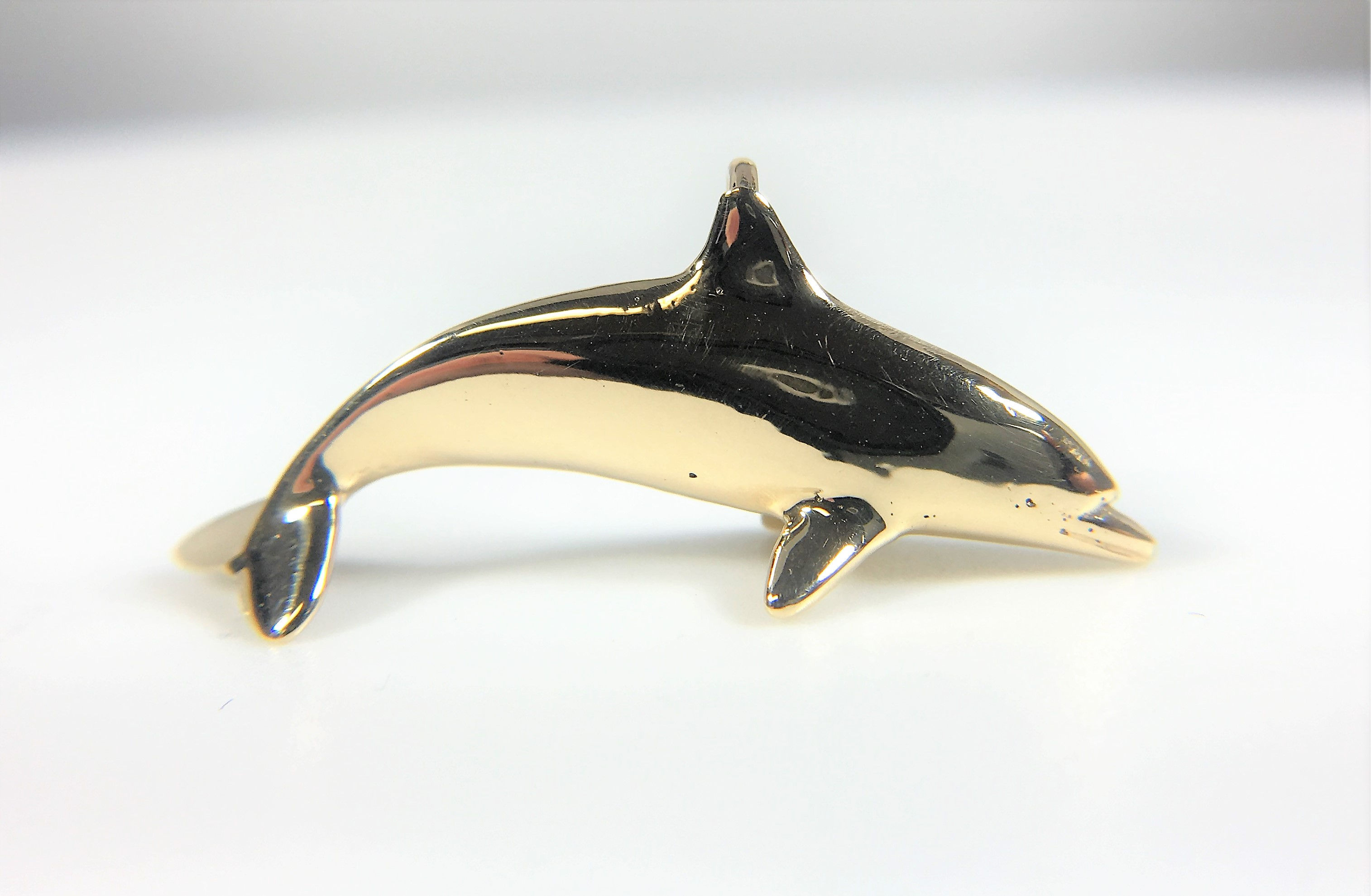 Solid 14k Yellow Gold Dolphin pendant