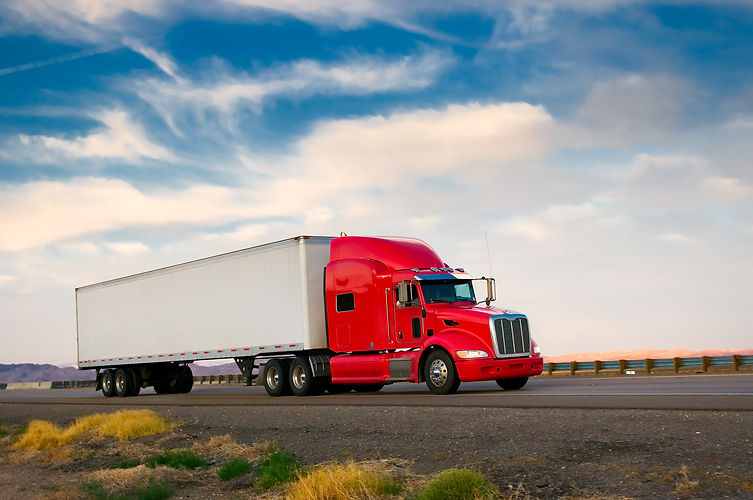 Un camion sur la route