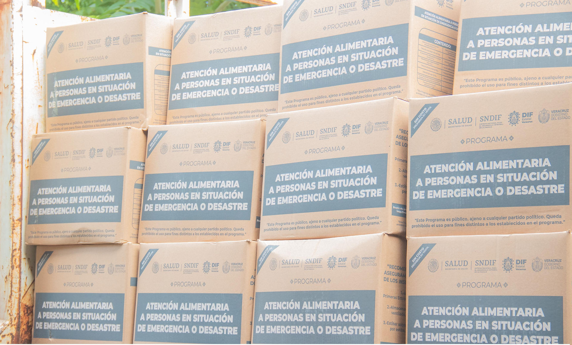 DIF beneficia a 65 familias con apoyo alimentario de emergencia.