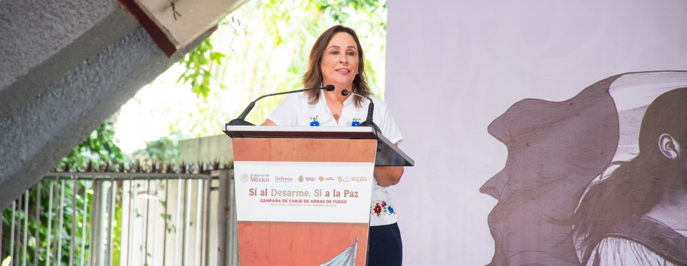 Poza Rica dice “Sí al Desarme, Sí a la Paz”.