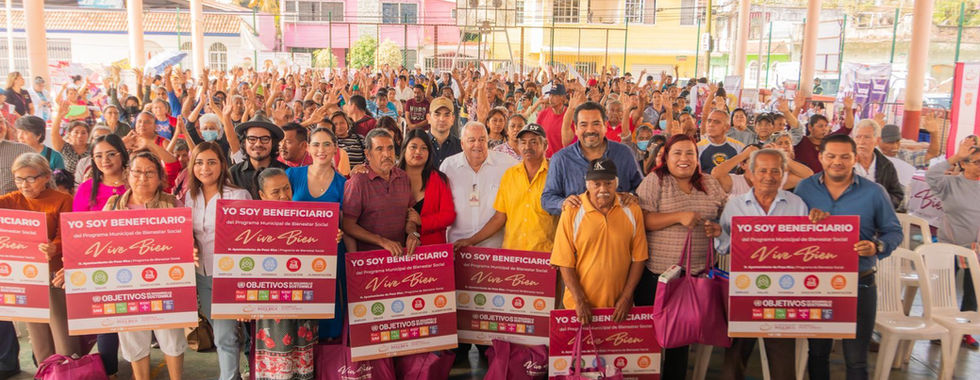 Continúan entregas de apoyos alimentarios del Ayuntamiento de Poza Rica.