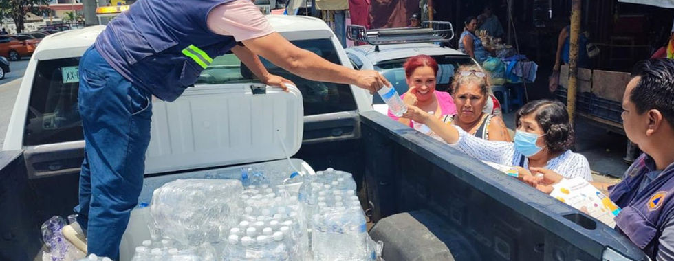 Programa de Hidratación Móvil en Poza Rica para Enfrentar las Altas Temperaturas.