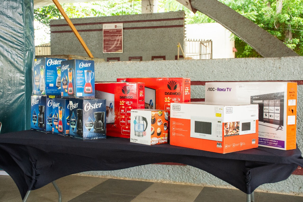 Cambia tus armas por electrodomésticos, en Poza Rica.
