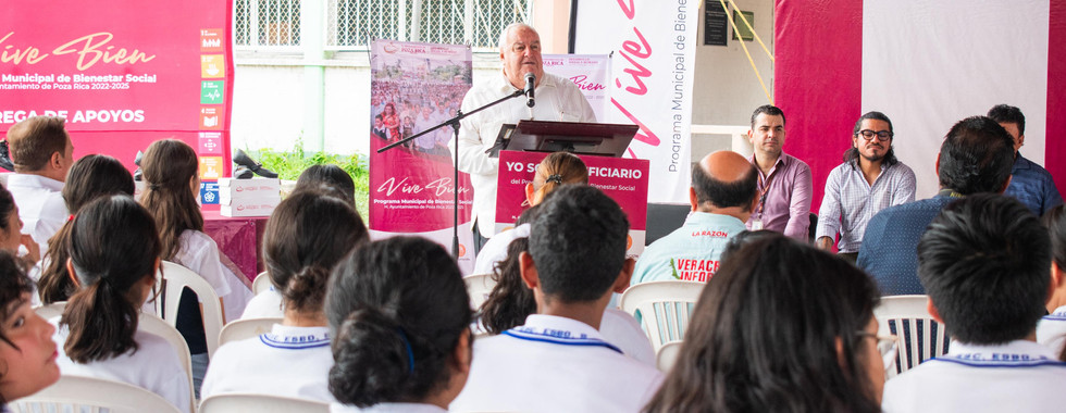 ESBO reconoce los apoyos de administración de Fernando Remes.