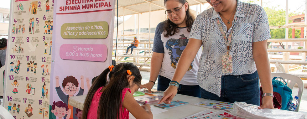 Brigada de Salud Integral llega a la colonia Camacho.