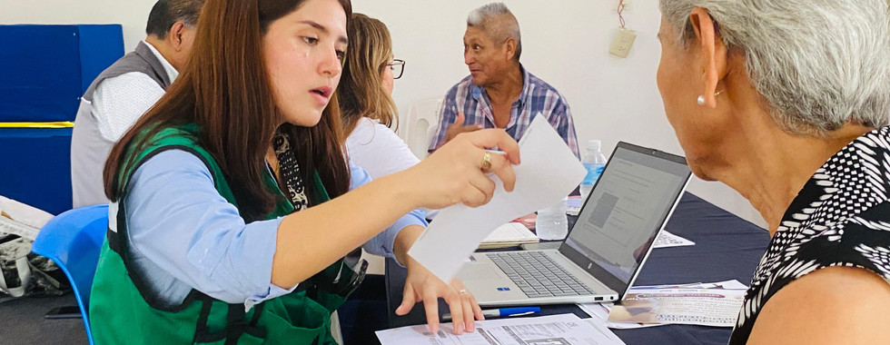 DIF fortalece acciones en beneficio de personas adultas mayores.