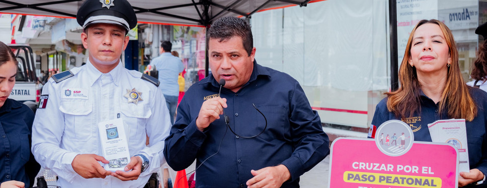 Anuncian Operativo Vehículos Maceta en Poza Rica.