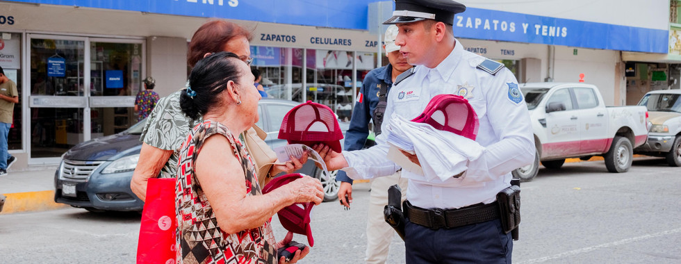 Anuncian Operativo Vehículos Maceta en Poza Rica.