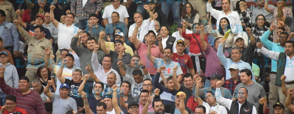 Recursos humanos viola el contrato, manifiestan trabajadores petroleros.