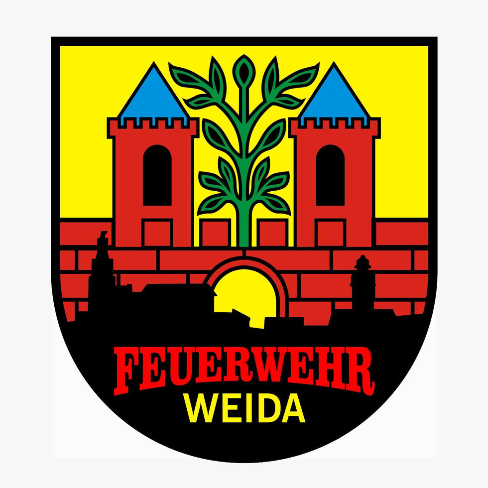 Patch Feuerwehr Weida – Stadtwappen mit zwei roten Türmen, grünem Baum, gelbem Hintergrund und schwarzer Stadtsilhouette, roter Schriftzug FEUERWEHR