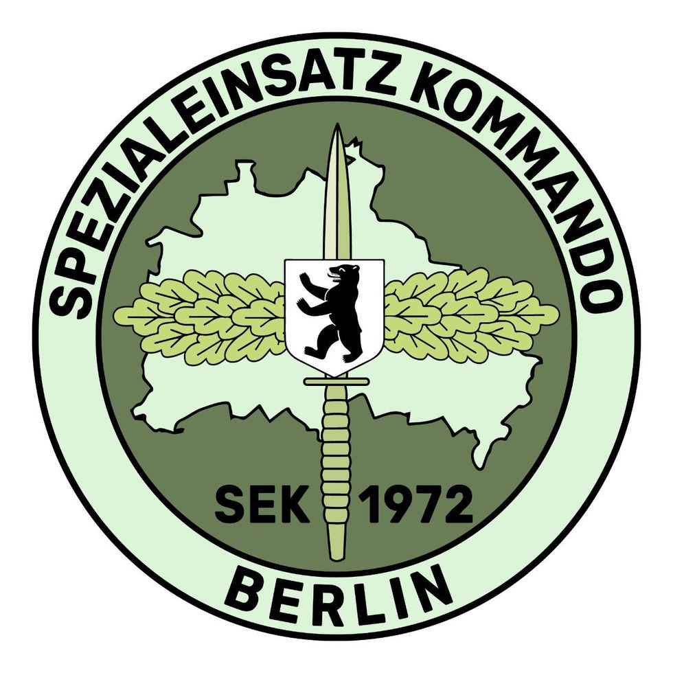 Patch SEK Berlin – grünes Rundwappen mit Berliner Umriss, Eichenlaub, Schwert, Berliner Bär und Aufschrift Spezialeinsatzkommando seit 1972