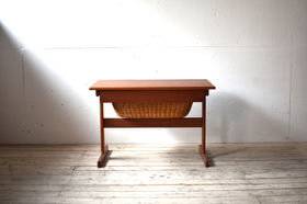 7-104 Sewing table / Kai Kristiansen