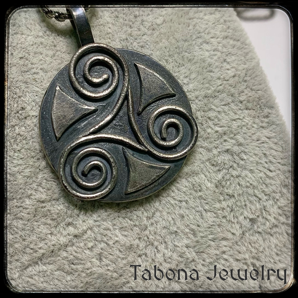 Thumbnail: Silver Spiral Pendant