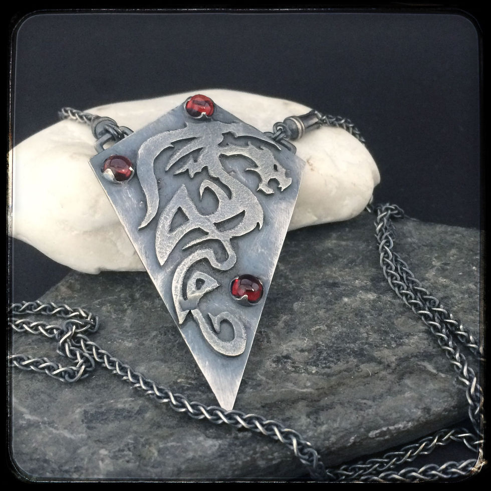 Pendant-Aegis "Crimson Dragon"