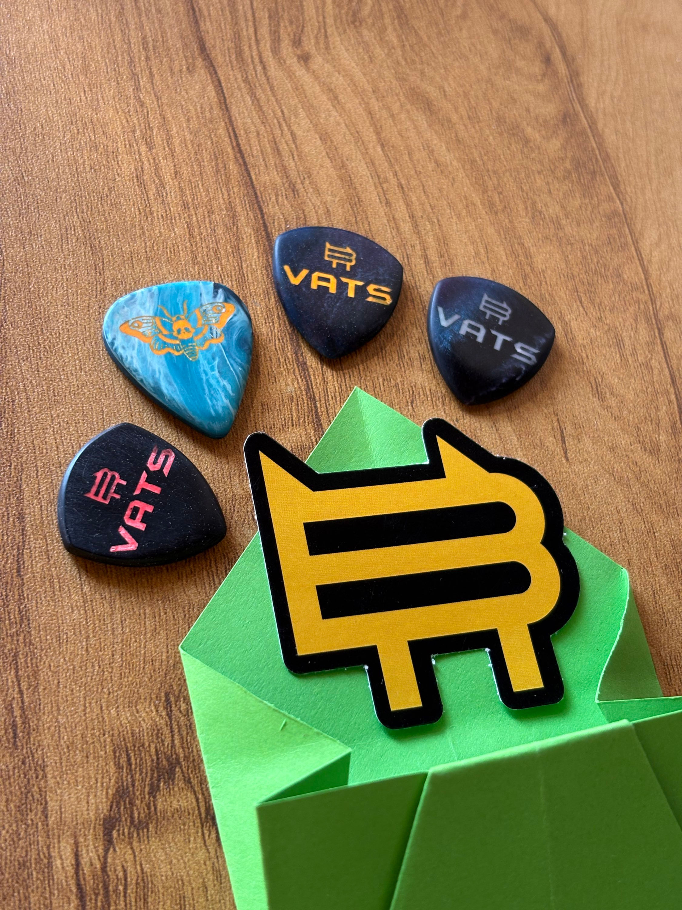 Custom Resin Picks - 3mm pack of 3