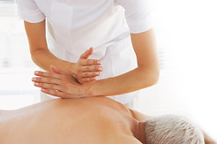 massagem-geriatrica2.jpg