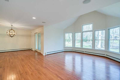 www.virtuallystagedrealestate.com - staged