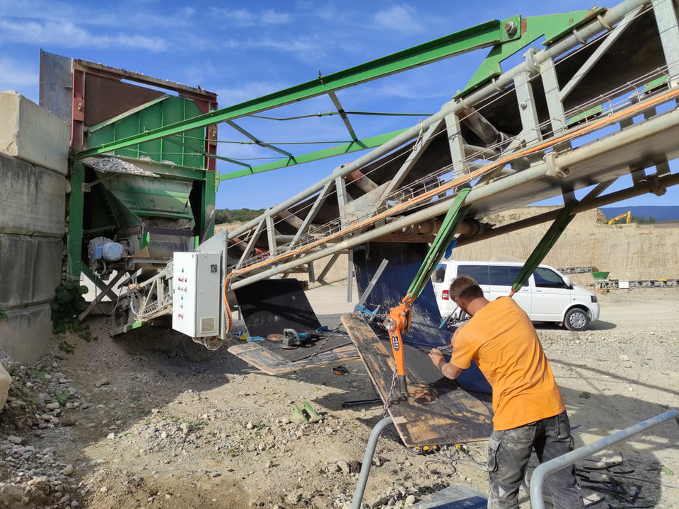 fournisseur de bande de transport et convoyeur - garnissage de tambour - réparation - maintenance - vulcanisation sur site en région Rhône Alpes Auvergne, Vulc'Alp
