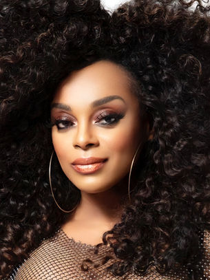 Paula Lima apresenta o espetáculo “Soul Lee” na CAIXA Cultural São Paulo