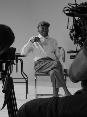 Milton Nascimento estrela sua primeira campanha de moda