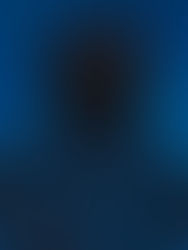 Leall lança “Você Precisa do Álibi” em noite especial no Circo Voador