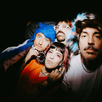 Supercombo une dois clipes em short film