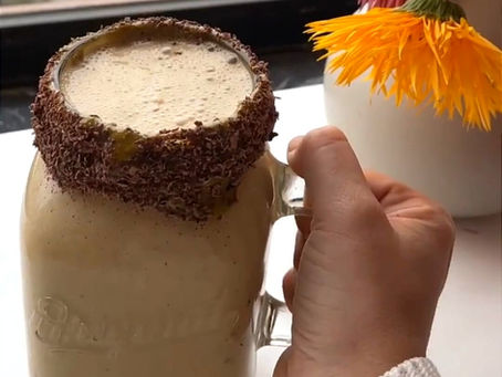 SMOOTHIE DE PISTACHO Y CAFÉ