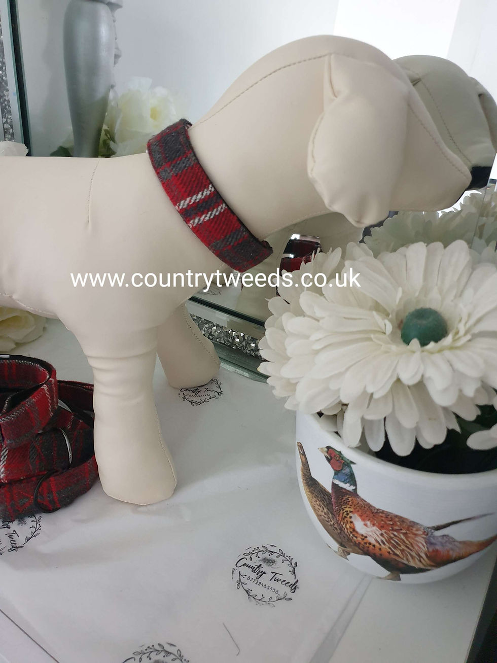 Thumbnail: Red Tweed Dog collars