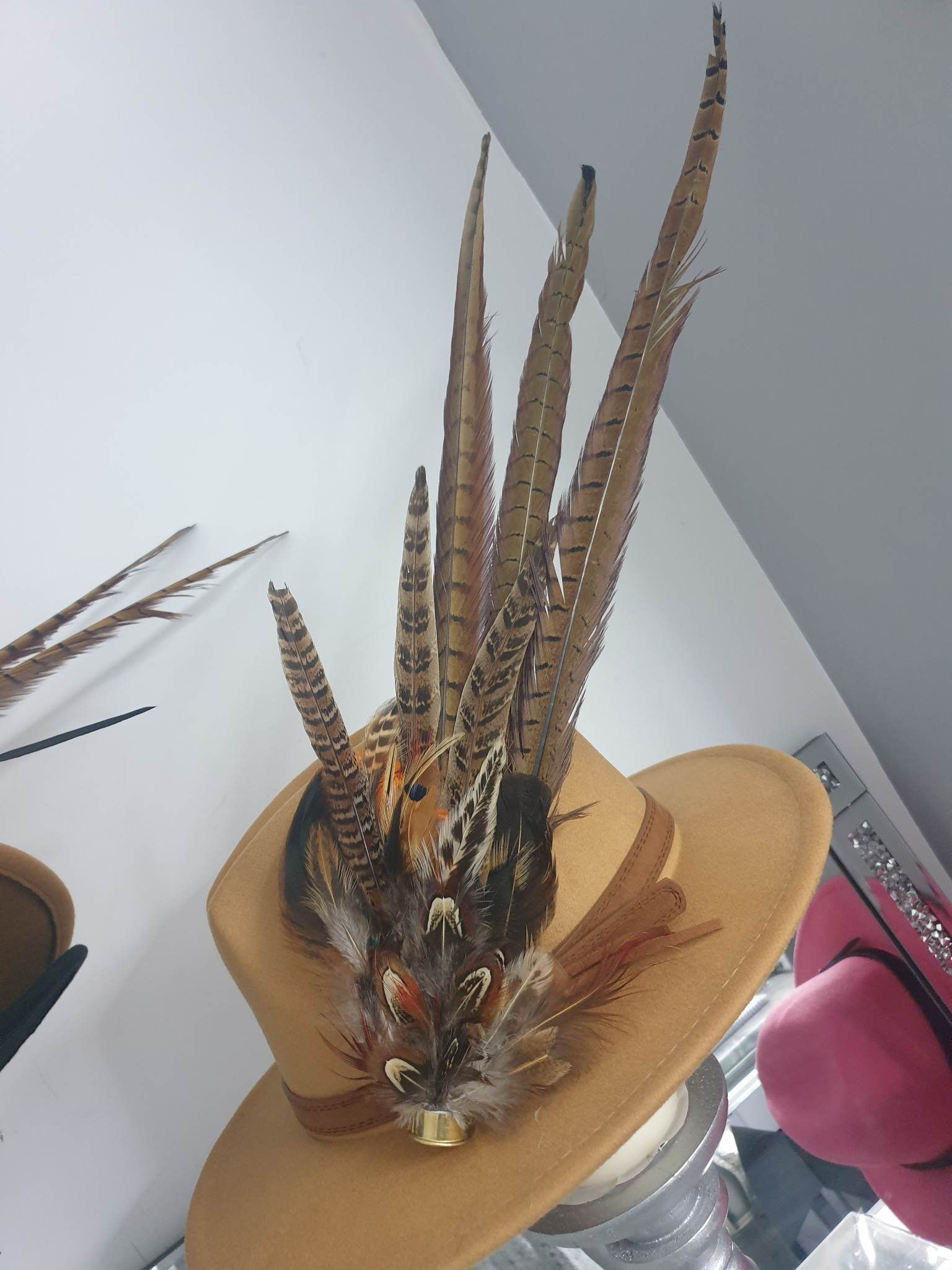 fedora hat beige absolutely stunning comes with a large pin £45