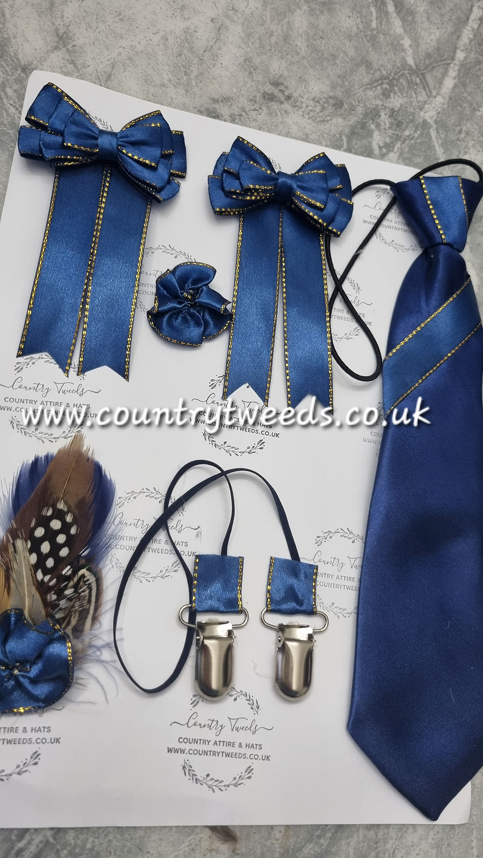 Thumbnail: Navy blue bow set