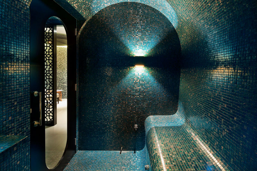 Luxury day spa, award winning spas, Hammam steam room, sauna, cosmetic medicine, luxury spas