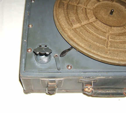 V-Disc Player 06