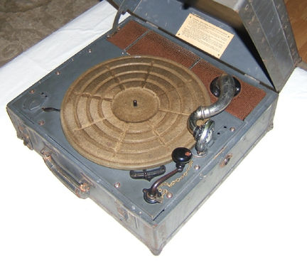 V-Disc Player 12