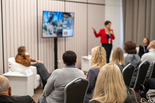 Example of a conference room during a presentation