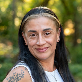 YVCD Headshot-58.jpg