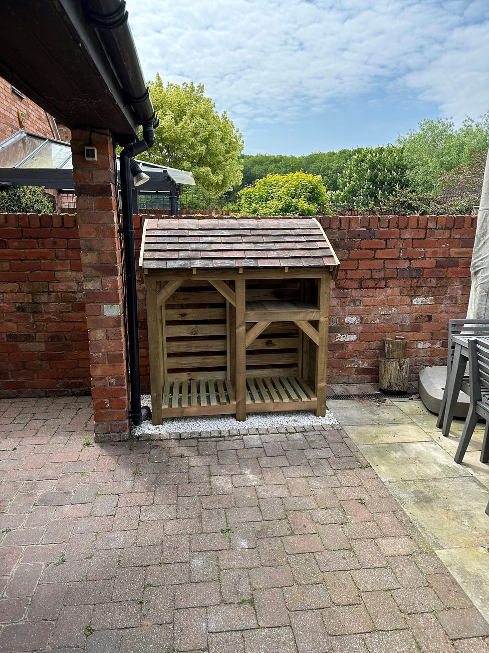Small Log Store with Slate Roof holding one tonne of logs front view