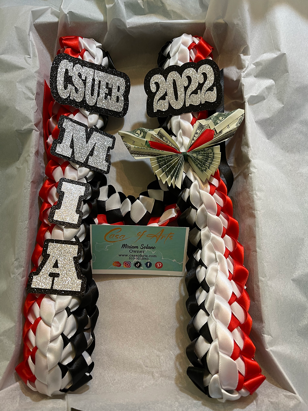 Thumbnail: Personalized Graduation lei