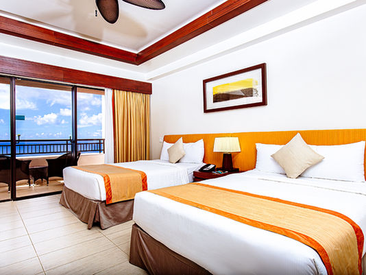 Royal Club Suite