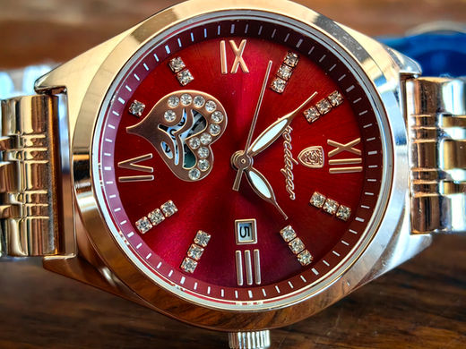 Sevgilinize Kalbinizi Açın: Zirkon Taşlı Kadın Kol Saati Hediye Edin...