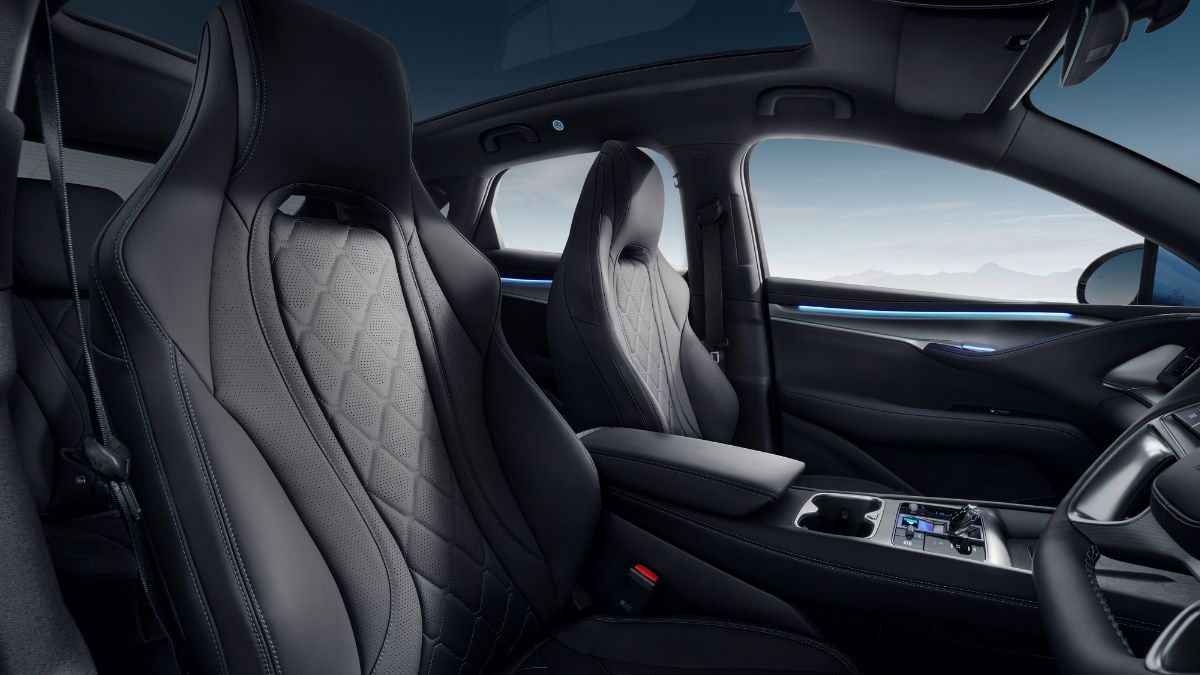 תמונות רכב בי ווי די SEALION 7