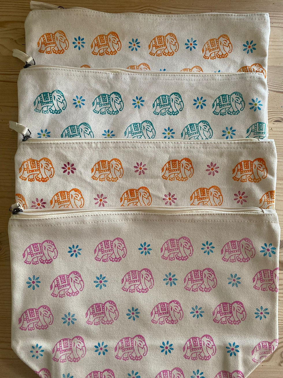 Thumbnail: Accessory Bag - Small Elephant & Diddy Flower