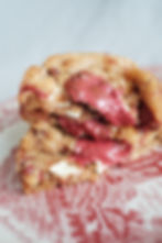 Framboise strawberry white choc soft cookie