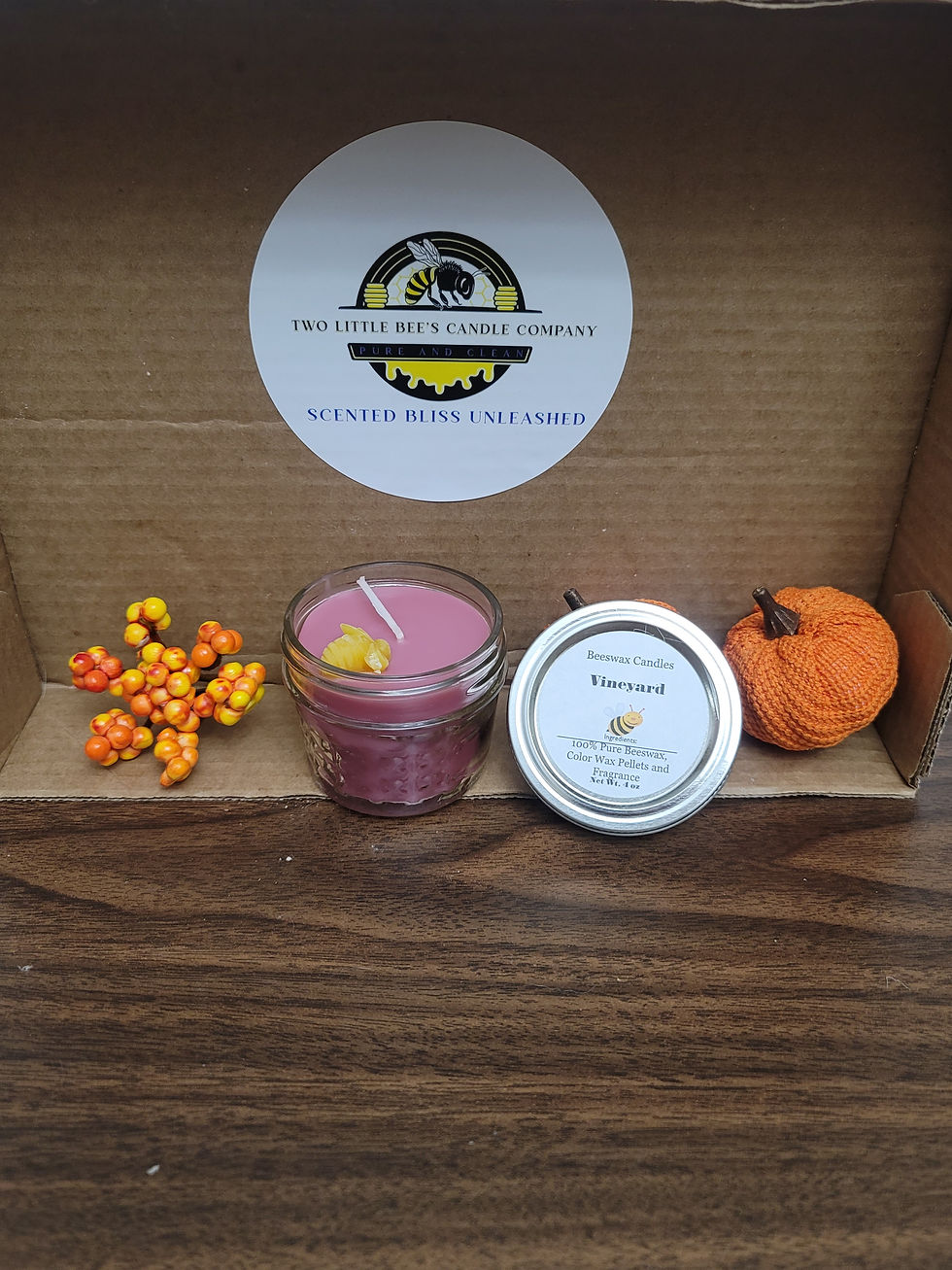 Thumbnail: Vineyard 4oz Beeswax Candles